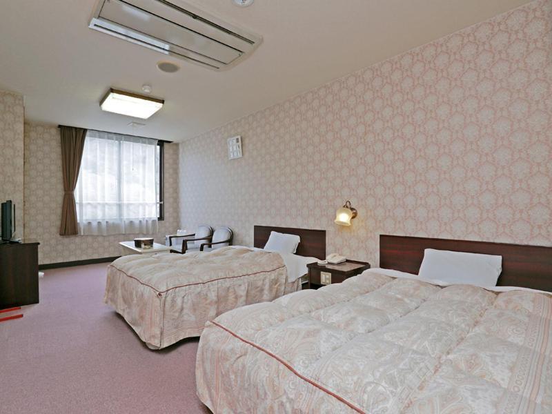 芦ノ牧温泉　芦ノ牧プリンスホテル 会津若松市 部屋 写真